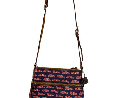 Handbag Dooney And Bourke, Size Medium Sale